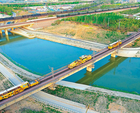 人民鐵道網(wǎng)-中國鐵路新聞門戶網(wǎng)站|一網(wǎng)天行-網(wǎng)站建設(shè)小程序APP系統(tǒng)軟件開發(fā)公司